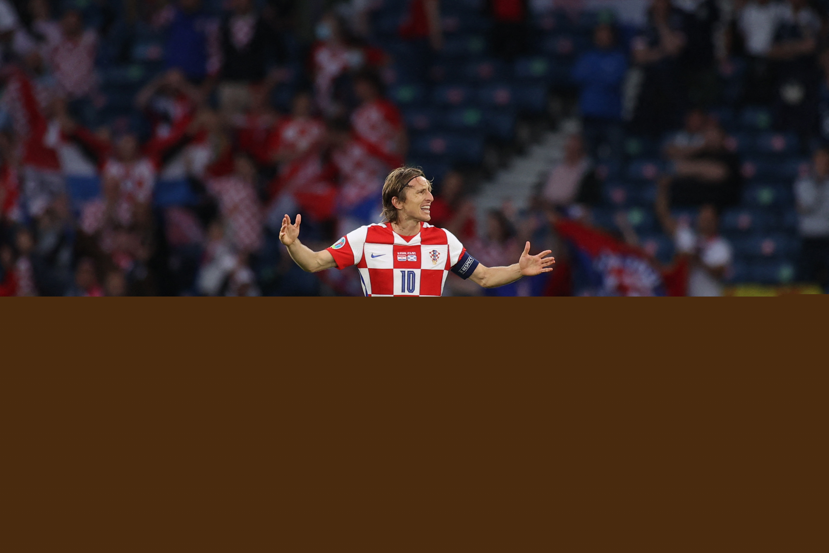 雷竞技资讯：Scout只能选择退役！朱开爆料LPL内幕小学弟没人要了